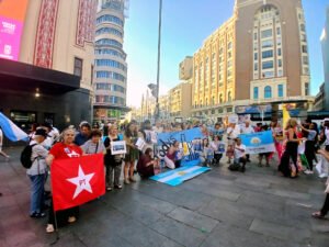PT Madrid em Manifestación de Apoyo a Cristina